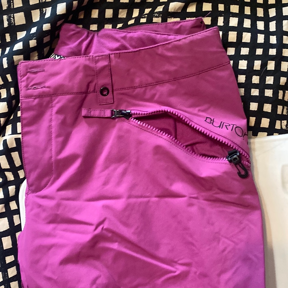 Burton women’s snowboarding pants